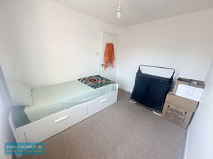 Bedroom- click for photo gallery